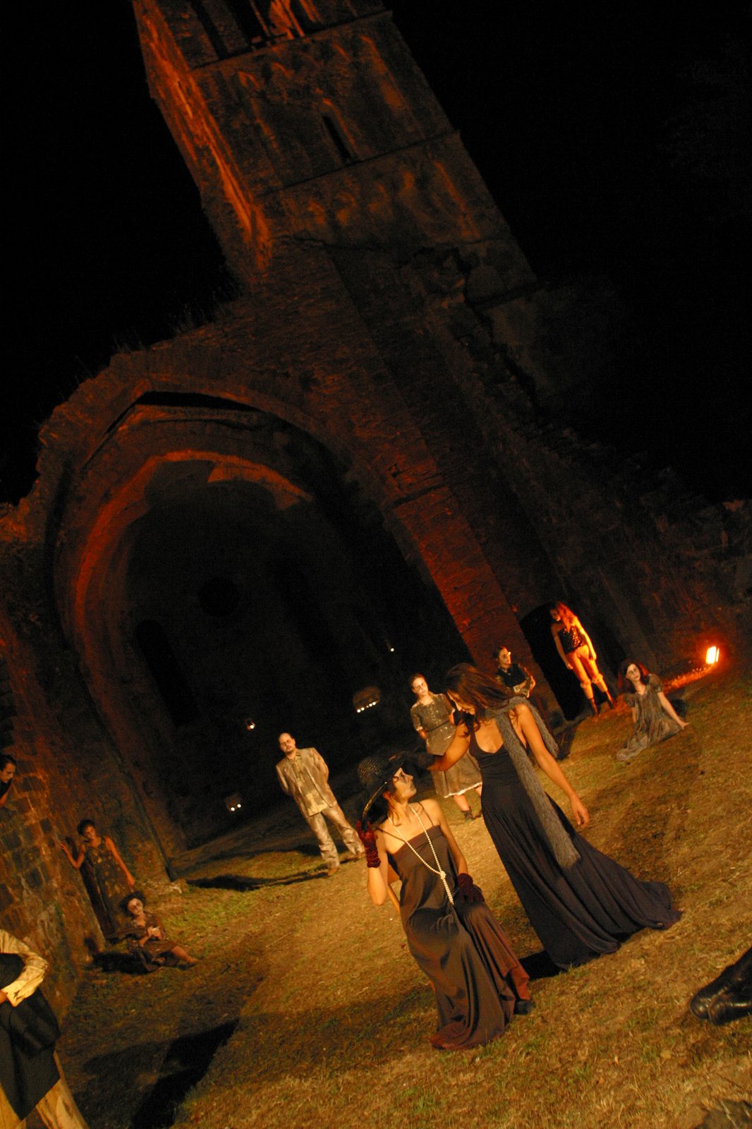 The Spoon River Anthology, outdoor ruins